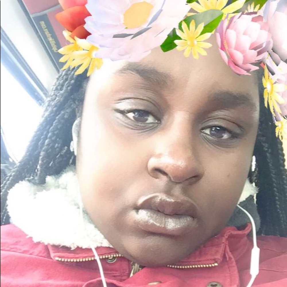 Meet your Posher, Diamonique